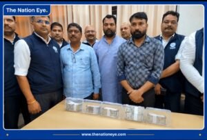 LDA में रिश्वतखोरी का बड़ा खुलासा, JE समेत 3 लोग 7.50 लाख रुपये लेते रंगे हाथ गिरफ्तार