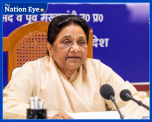 ससुर राजनीति से संन्यास लें, तभी आकाश को वापस मिलेंगी जिम्मेदारियां, मायावती ने साफ कर दी शर्त